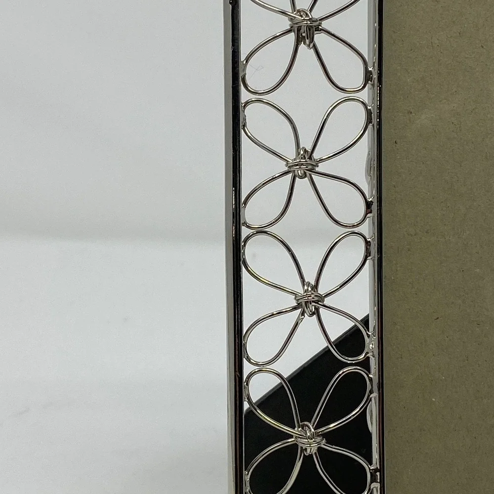 Flower Border Desktop Photo Frame‎